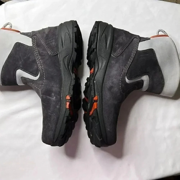 L.L. Bean pull on size 7 leather ankle winter boots - Picture 1 of 6